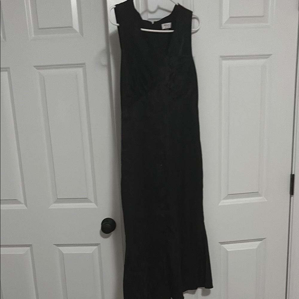 BCBG New York Black Satin Floral Sleeveless Dress